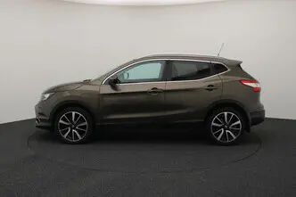 Nissan Qashqai, 1.2, 85 kW, бензин, механическая, передний привод