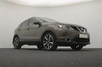 Nissan Qashqai, 1.2, 85 kW, бензин, механическая, передний привод
