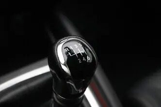 Nissan Qashqai, 1.2, 85 kW, бензин, механическая, передний привод