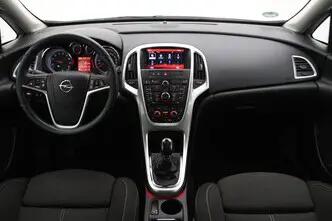Opel Astra, 1.4, 88 kW, bensiin, manuaal, esivedu