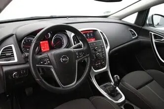 Opel Astra, 1.4, 88 kW, bensiin, manuaal, esivedu