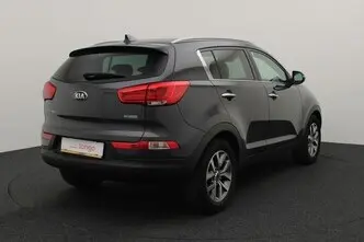 Kia Sportage, 1.6, 99 kW, бензин, механическая, передний привод