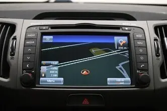 Kia Sportage, 1.6, 99 kW, бензин, механическая, передний привод