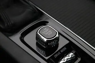 Volvo V60, 2.0, 140 kW, бензин, автомат, передний привод