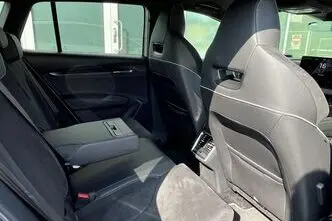 Škoda Enyaq, 70 kW, elekter, automaat, tagavedu