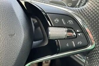 Škoda Enyaq, 70 kW, elekter, automaat, tagavedu