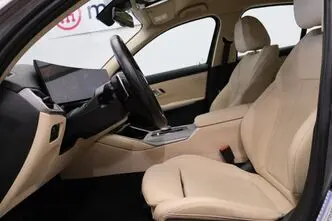 BMW 320, 2.0, 140 kW, гибрид, автомат, полный привод