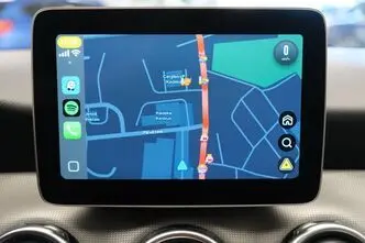 Mercedes-Benz GLA 180, 1.6, 90 kW, бензин, автомат, передний привод