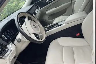 Volvo V60 Cross Country, 2.0, 145 kW, hübriid, automaat, nelikvedu
