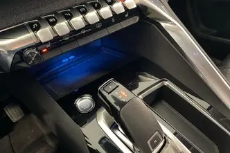 Peugeot 5008, 1.2, 96 kW, bensiin, automaat, esivedu