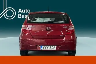 Hyundai i30, 1.4, 80 kW, bensiin, manuaal, esivedu