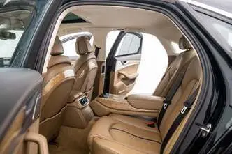 Audi A8, 3.0, 184 kW, дизель, автомат, полный привод