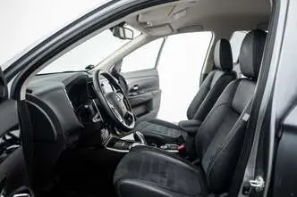 Mitsubishi Outlander, 2.0, 149 kW, automatic, four-wheel drive
