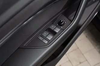 Audi e-tron, 371 kW, electric, automatic, four-wheel drive