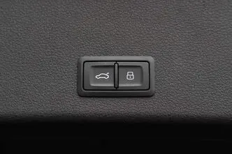 Audi e-tron, 371 kW, electric, automatic, four-wheel drive