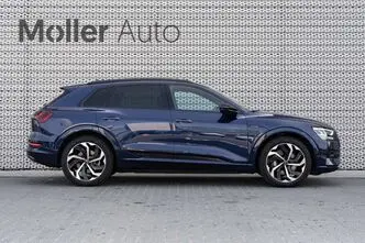 Audi e-tron, 230 kW, электричество, автомат, полный привод