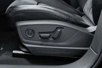 Audi e-tron, 230 kW, электричество, автомат, полный привод