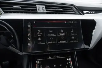 Audi e-tron, 230 kW, электричество, автомат, полный привод