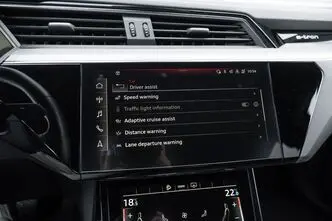 Audi e-tron, 230 kW, электричество, автомат, полный привод