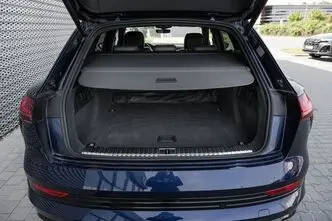 Audi e-tron, 230 kW, электричество, автомат, полный привод
