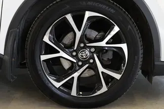Toyota C-HR, 1.8, 72 kW, hübriid, automaat, esivedu