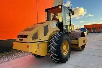 Caterpillar CS 56, 116 kW, diesel