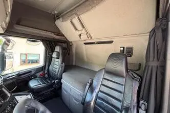 Scania S730, 537 kW, automatic