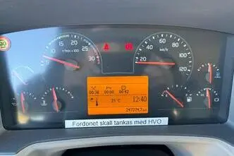 Volvo FL240, 177 kW, дизель, механическая