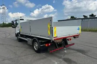 Renault D7,5, 130 kW, дизель, автомат