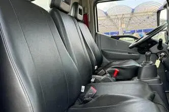 Renault D7,5, 130 kW, дизель, автомат