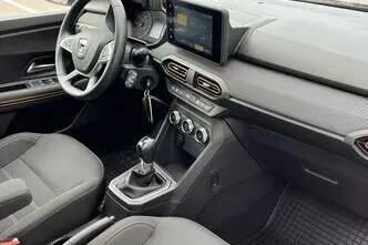 Dacia Sandero, 1.0, 67 kW, bensiin, automaat, esivedu