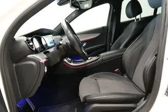 Mercedes-Benz E 200, 2.0, 110 kW, diisel, automaat, tagavedu