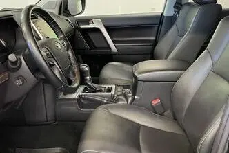 Toyota Land Cruiser, 2.8, 150 kW, diesel, automatic, four-wheel drive