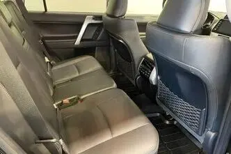 Toyota Land Cruiser, 2.8, 150 kW, diesel, automatic, four-wheel drive
