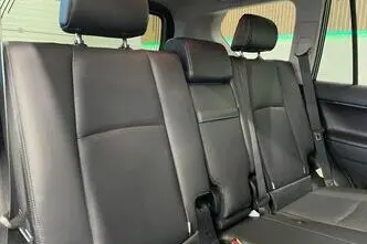 Toyota Land Cruiser, 2.8, 150 kW, diesel, automatic, four-wheel drive
