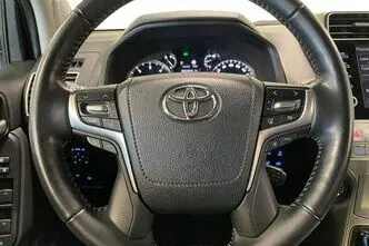 Toyota Land Cruiser, 2.8, 150 kW, diesel, automatic, four-wheel drive