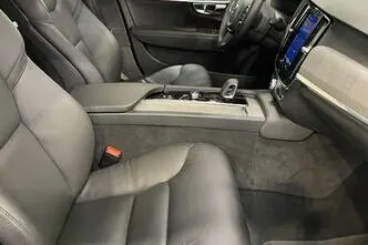 Volvo V90 Cross Country, 2.0, 145 kW, hübriid, automaat, nelikvedu