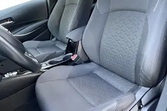 Toyota Corolla, 1.2, 85 kW, bensiin, automaat, esivedu