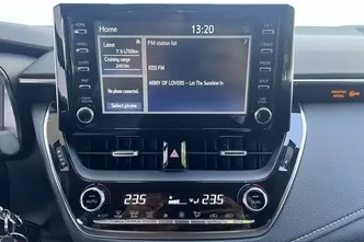 Toyota Corolla, 1.2, 85 kW, bensiin, automaat, esivedu