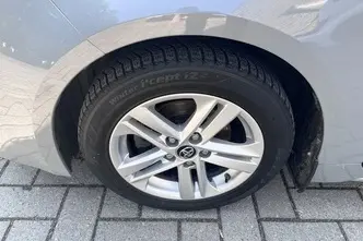 Toyota Corolla, 1.2, 85 kW, bensiin, automaat, esivedu