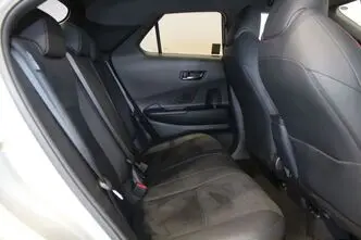Toyota C-HR, 2.0, 112 kW, hübriid, automaat, nelikvedu
