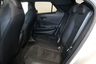 Toyota C-HR, 2.0, 112 kW, hübriid, automaat, nelikvedu