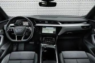 Audi e-tron, 300 kW, elekter, automaat, nelikvedu