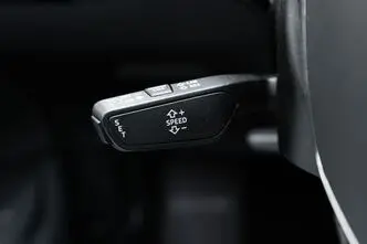 Audi e-tron, 300 kW, elekter, automaat, nelikvedu