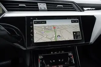 Audi e-tron, 300 kW, elekter, automaat, nelikvedu