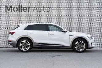 Audi e-tron, 300 kW, elekter, automaat, nelikvedu