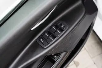 Jaguar XE, 2.0, 132 kW, diisel, automaat, nelikvedu