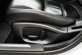 Jaguar XE, 2.0, 132 kW, diisel, automaat, nelikvedu