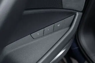 Audi e-tron, 300 kW, elekter, automaat, nelikvedu