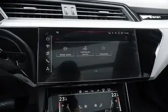 Audi e-tron, 300 kW, elekter, automaat, nelikvedu